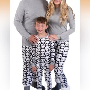 Women’s Happy Skulls 2 piece Pajama Set Honest Baby NWT